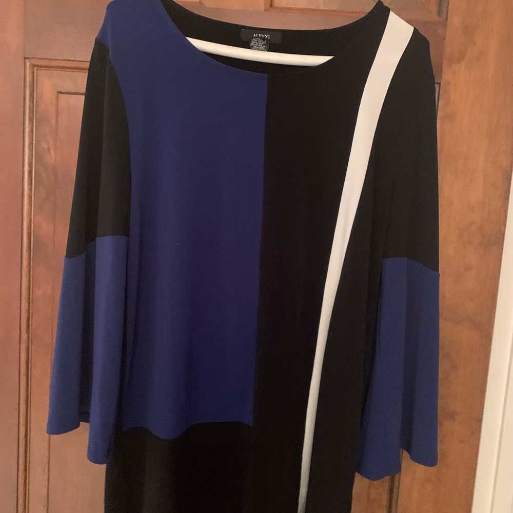 Blue black tunic top